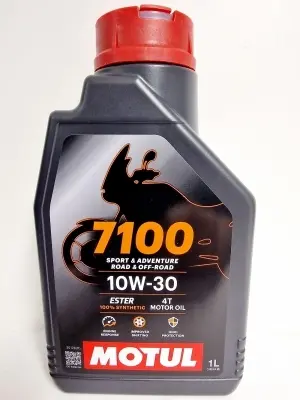 MOTUL 7100 4T   10W30 1L